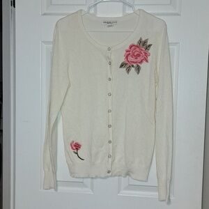 Vintage Melrose Chic Cream Cardigan with Pink Rose Embroidery